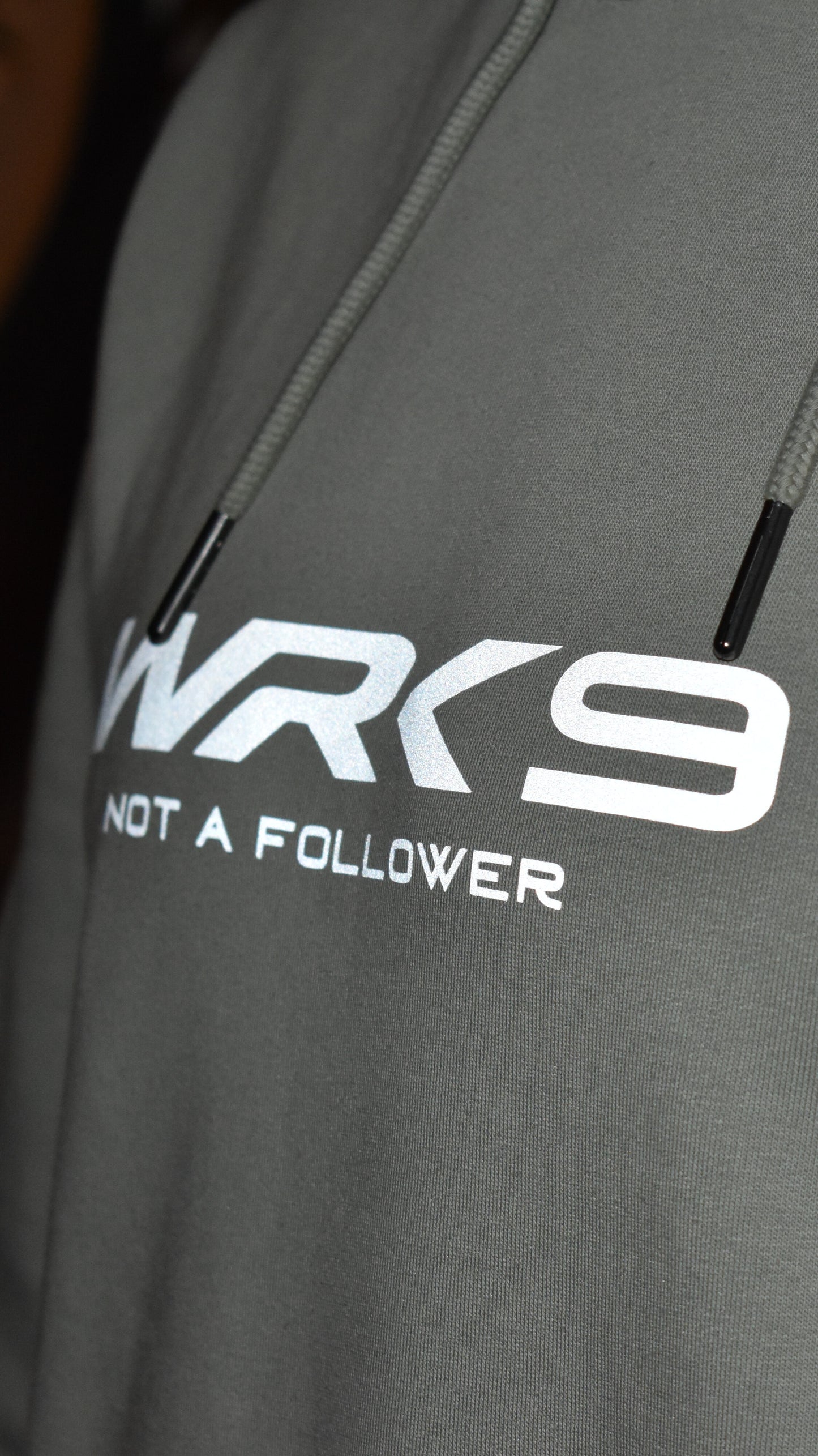 WRK9 Sonderwunsch Hoodie – NOT A FOLLOWER Edition