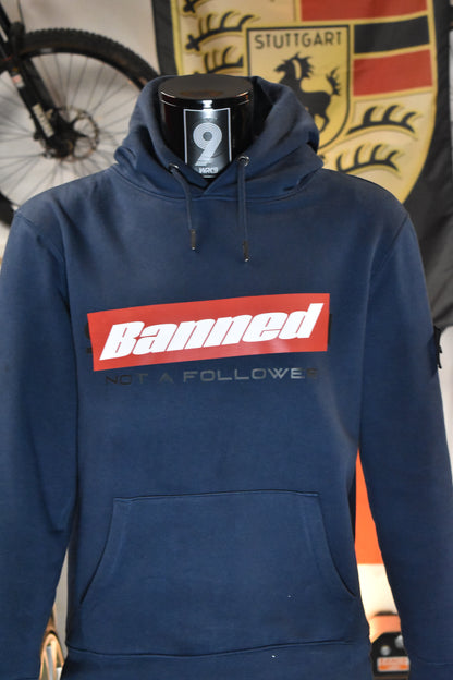 OUTLAW Hoodie mit besonderem Patch  – BANNED Edition in Navy Blue